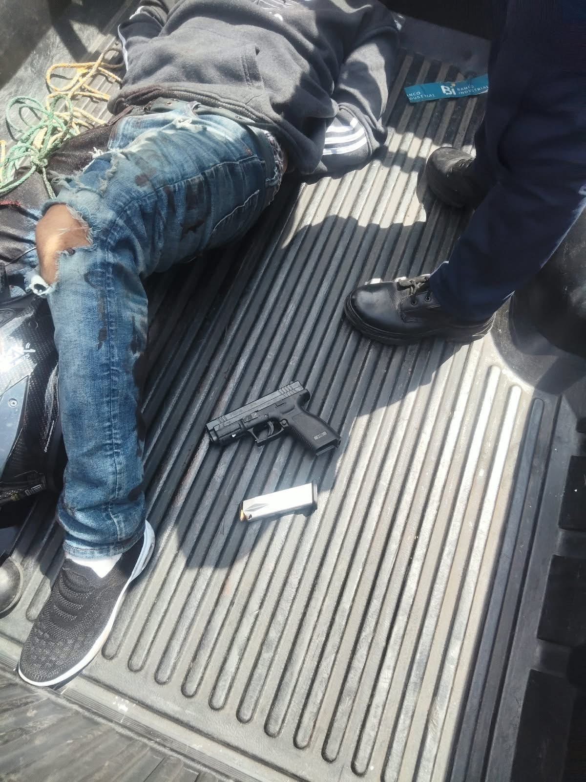 ADOLESCENTE DE 17 AÑOS DISPARA CONTRA VENEZOLANO Y SE ENFRENTA A LA POLICÍA EN ZONA 12 CAPITALINA
