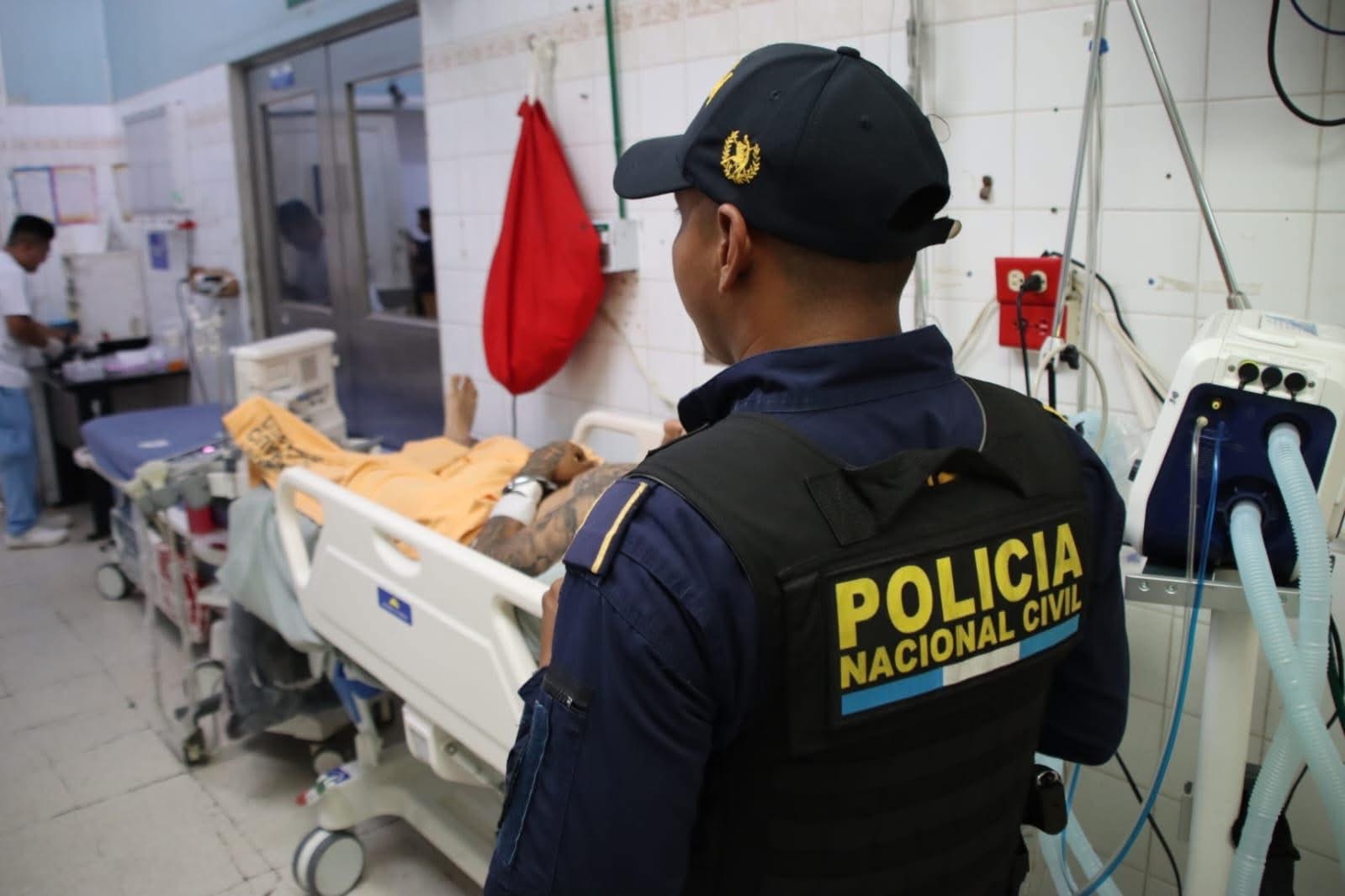 ADOLESCENTE DE 17 AÑOS DISPARA CONTRA VENEZOLANO Y SE ENFRENTA A LA POLICÍA EN ZONA 12 CAPITALINA